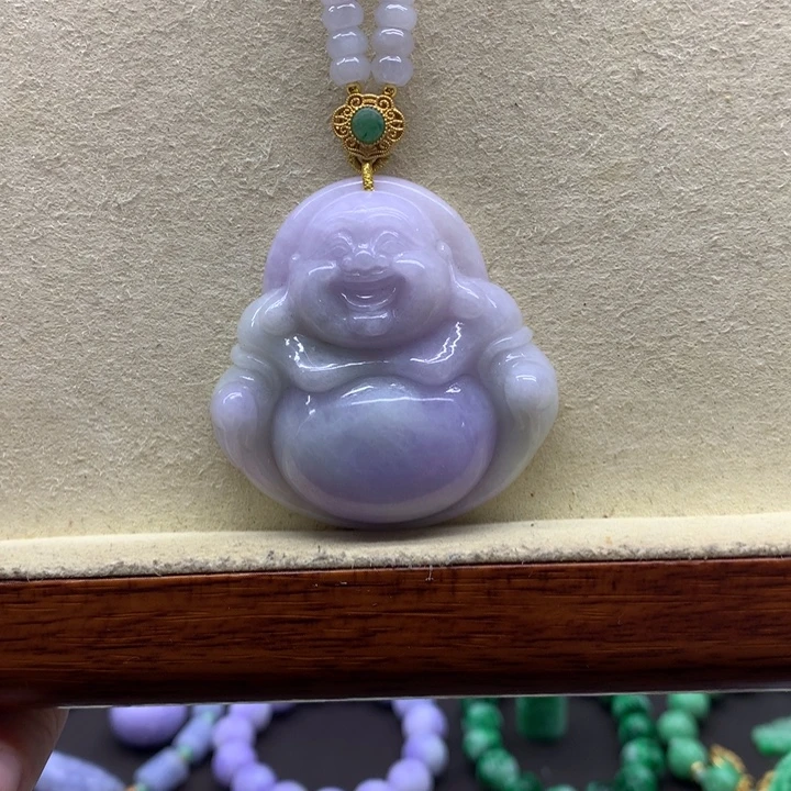 翡翠未镶嵌吊坠(赠链)