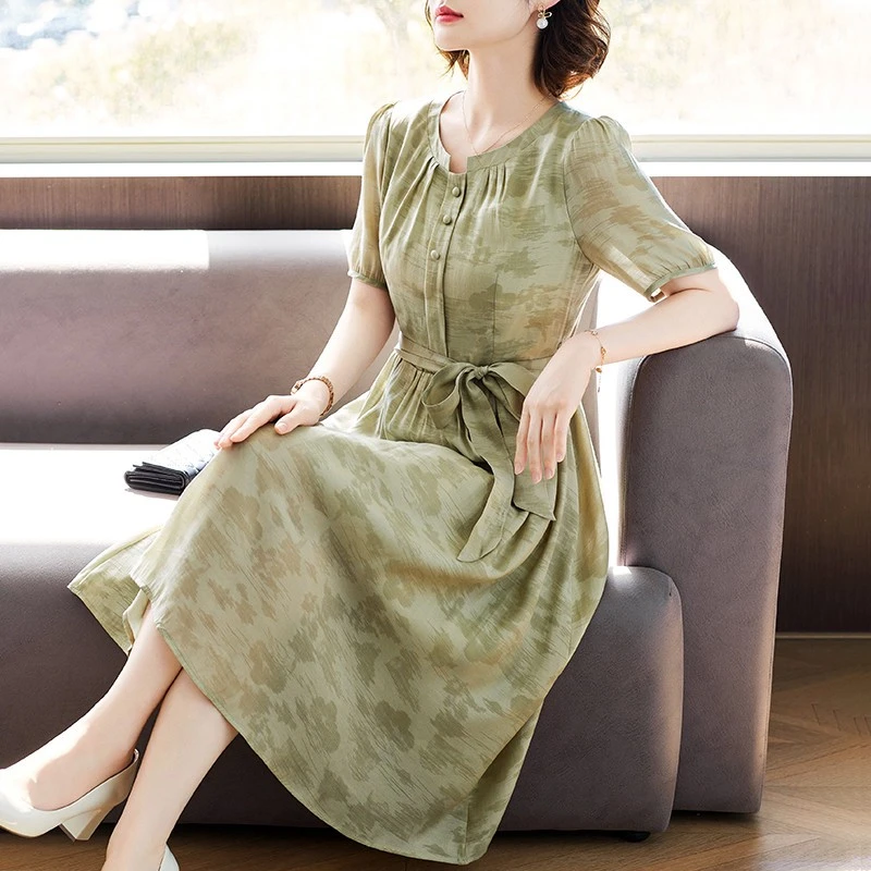 俞兆林年轻妈妈夏装短袖仿桑蚕丝连衣裙2025新款中老年女气质收腰