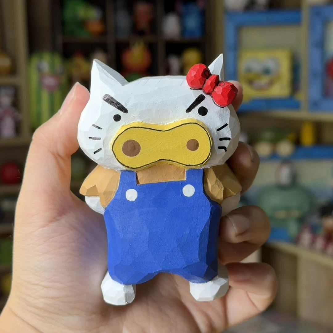 手工椴木雕刻肥嘟嘟HelloKitty左卫门