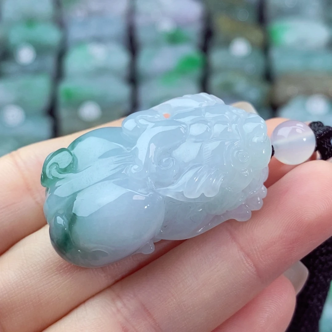 颈饰未镶嵌翡翠天然