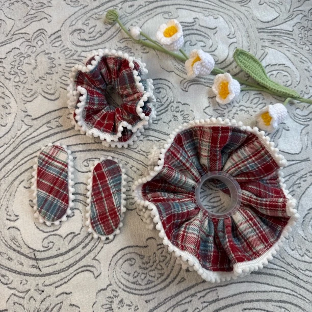 圣诞新年韩系甜美风红色格子大肠发圈高级感头绳发绳头饰亲子发饰