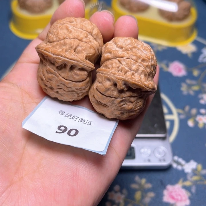 k***王文玩核桃把件43-90