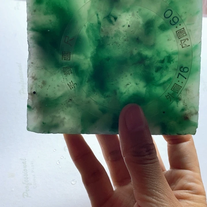 y***8定制石英质玉（非洲翠）