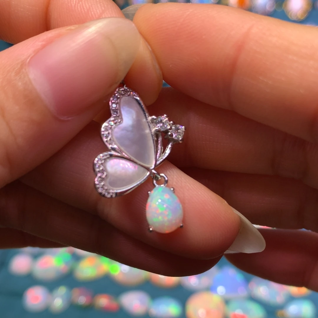 欧泊银S925镶嵌吊坠款