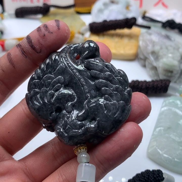 颈饰未镶嵌翡翠保真天然a货翡翠