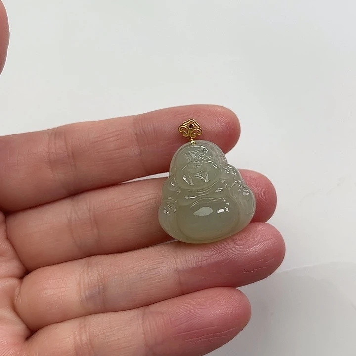 和田玉18K金镶嵌颈饰