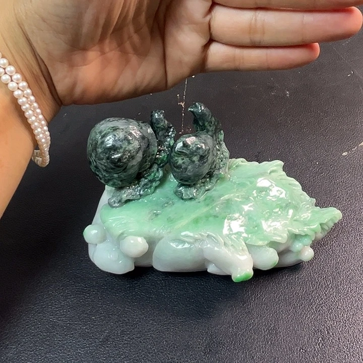 翡翠未镶嵌摆件翡翠