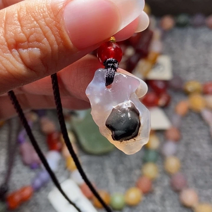 玛瑙/玉髓未镶嵌珠宝半成品