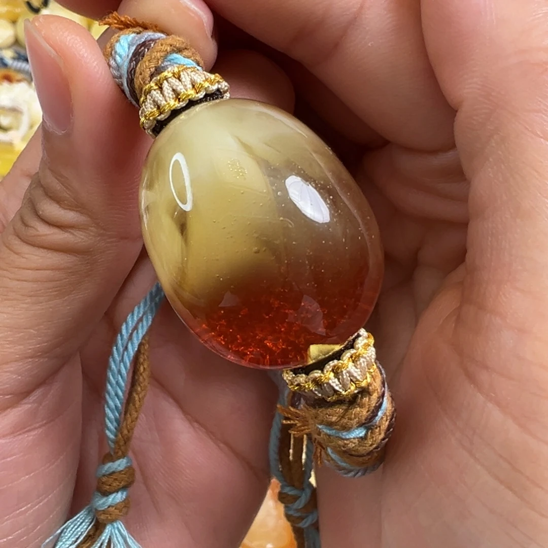 裸石蜜蜡未镶嵌琥珀