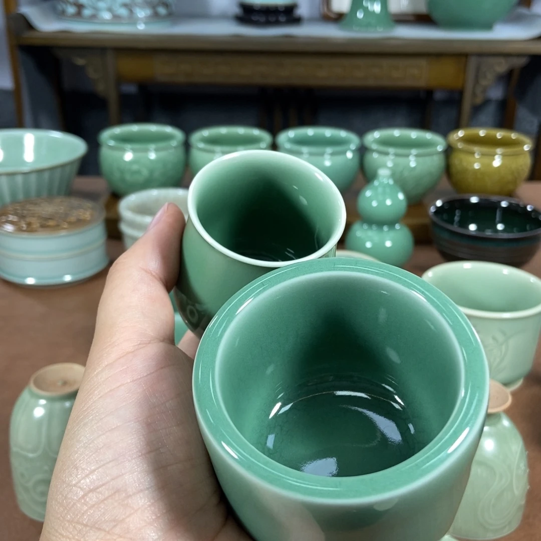 湫***光龙泉青瓷茶器主人杯