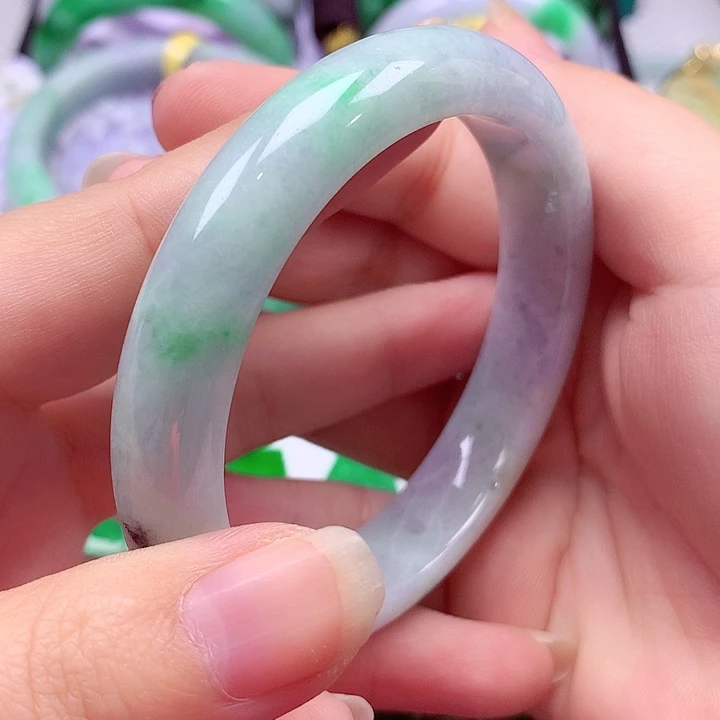 翡翠未镶嵌手镯翡翠手镯
