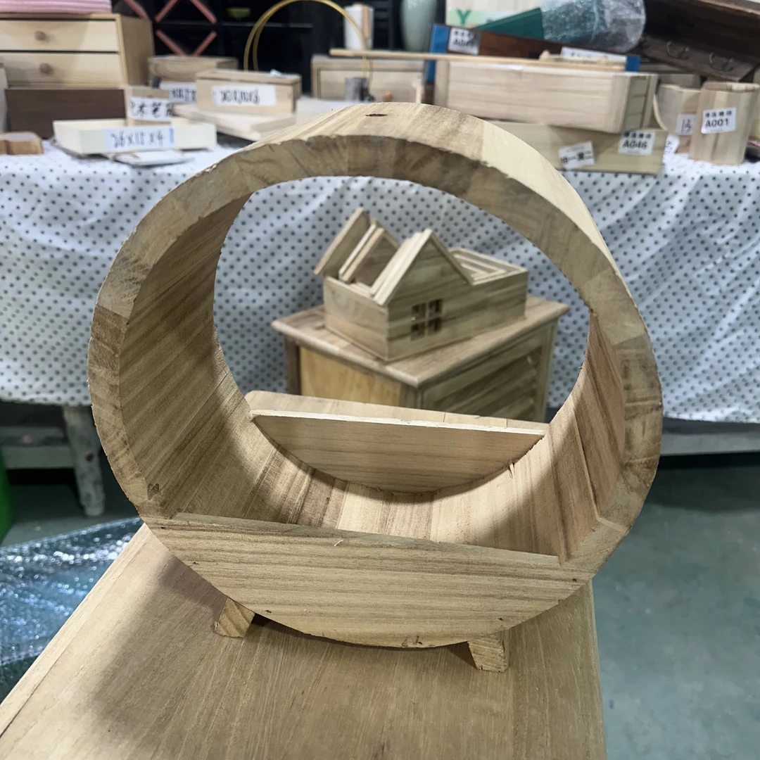 微瑕款实木童木无漆无蜡钟表型摆件