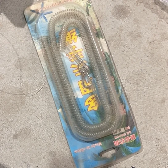 钢丝失手绳随机发两个。