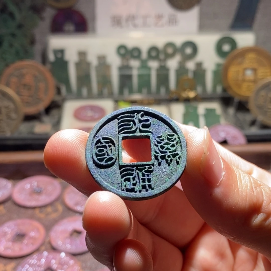 一***下铜现代仿制工艺品