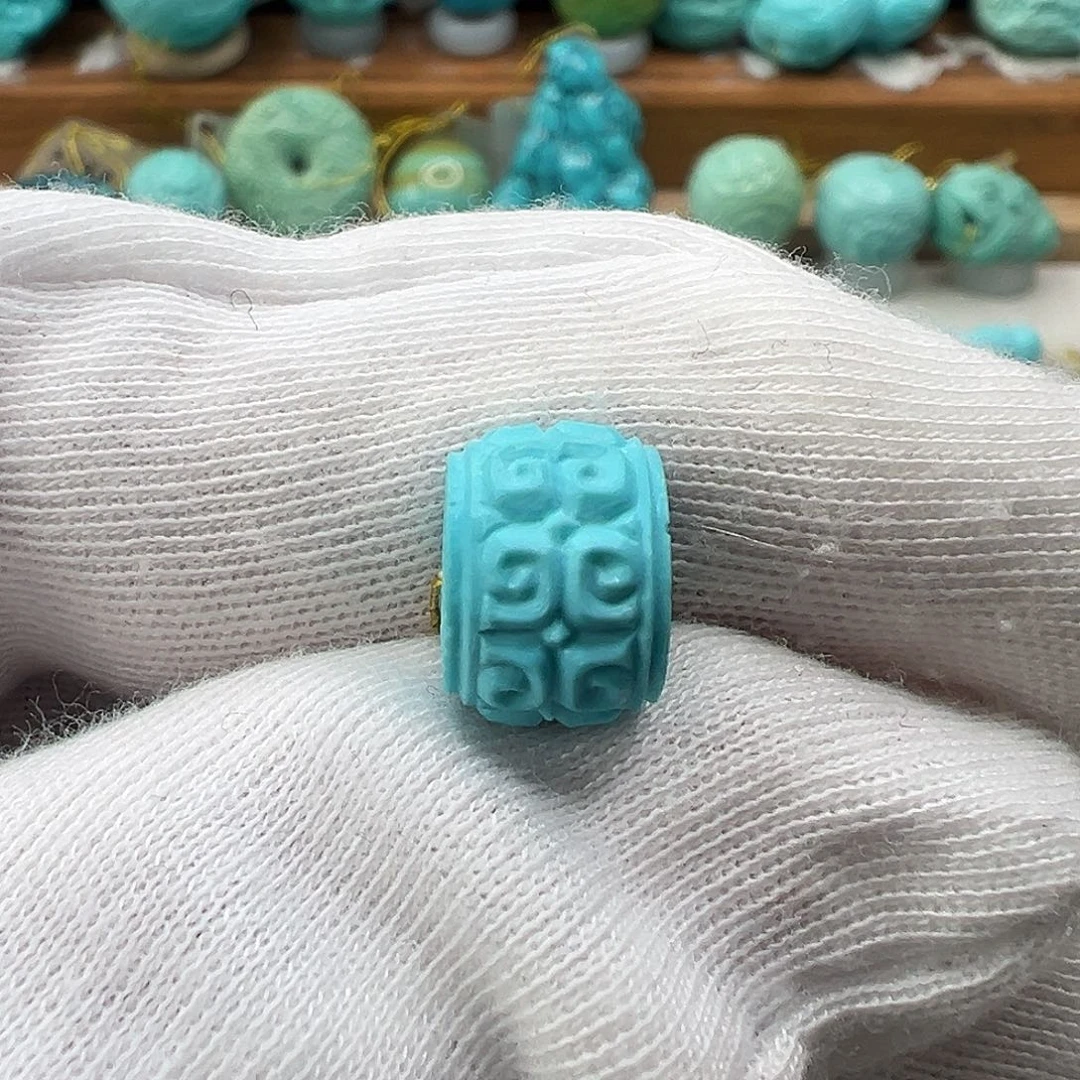 绿松石配饰未镶嵌