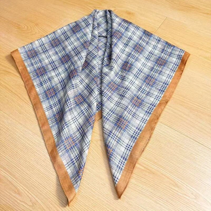 【双调格纹】丝毛90*90尺寸双面双色冬季上新设计款方巾时尚高级百