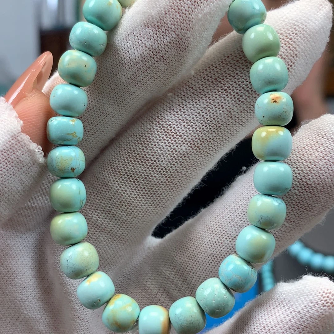 绿松石未镶嵌挂件