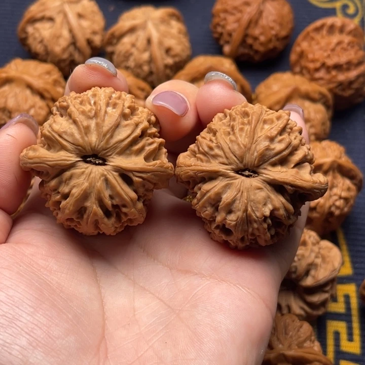 三***街核桃高端小众女娲石41