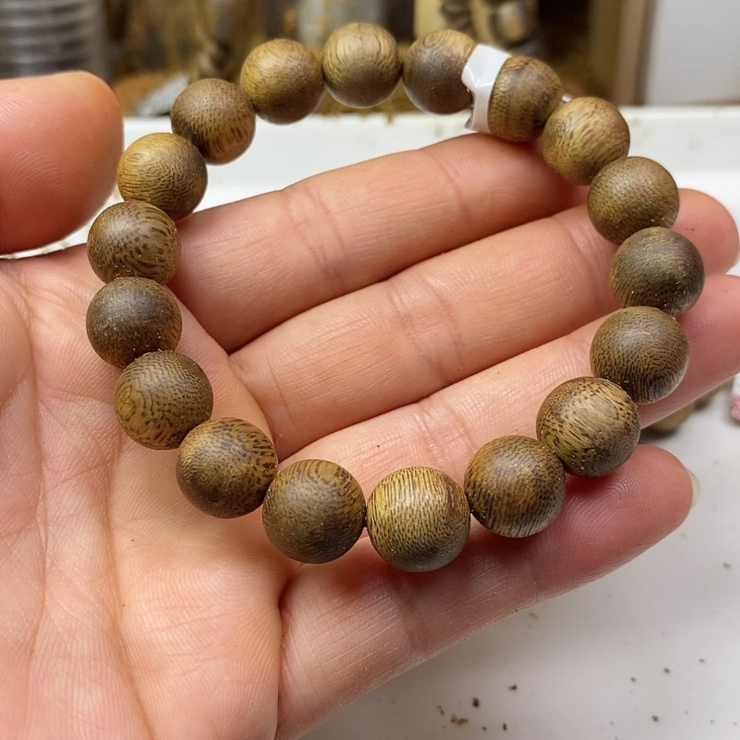 手串沉香乌身规格12-8