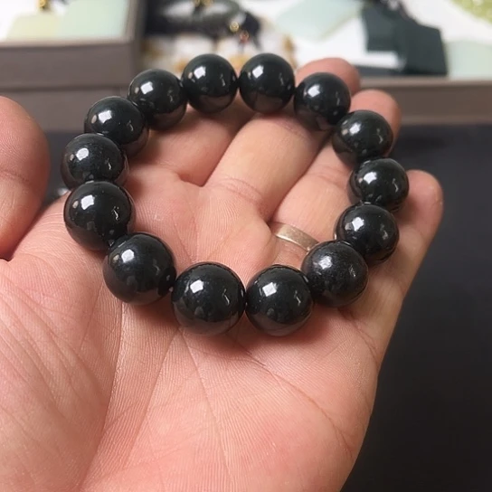 手链未镶嵌和田玉