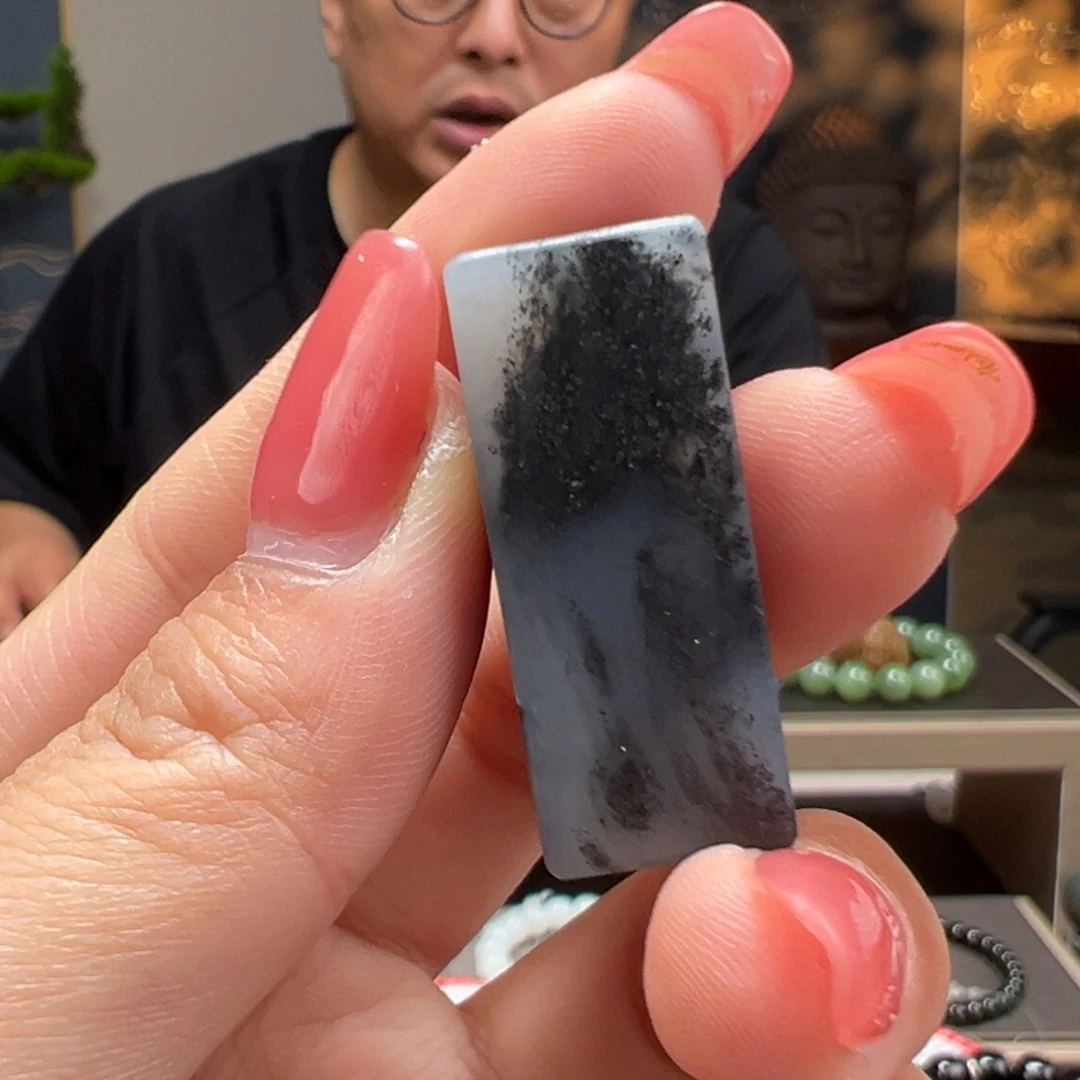 颈饰未镶嵌和田玉青花乐子