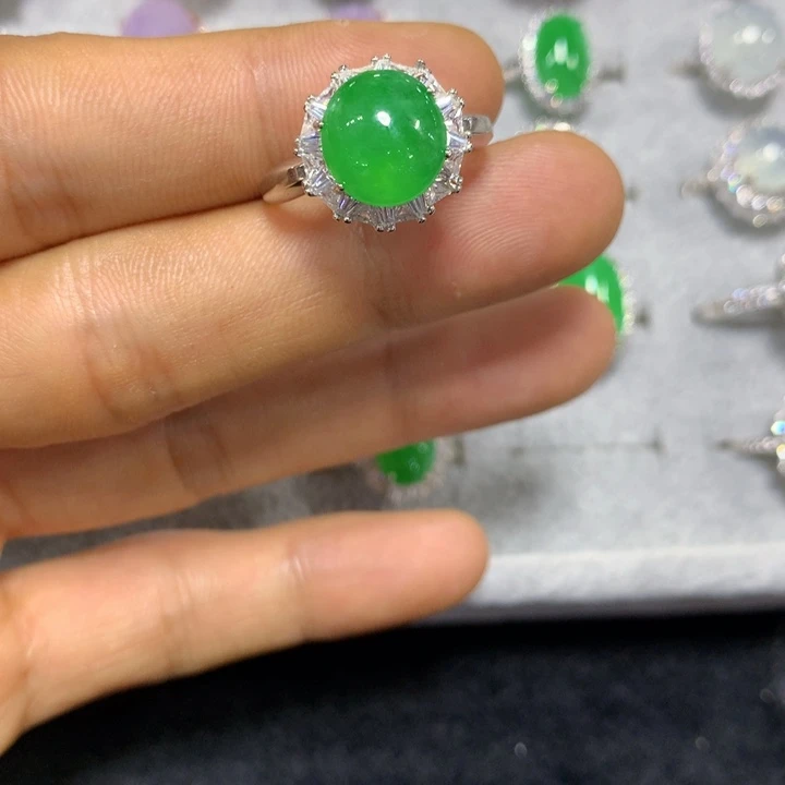未镶嵌戒指翡翠翡翠戒指