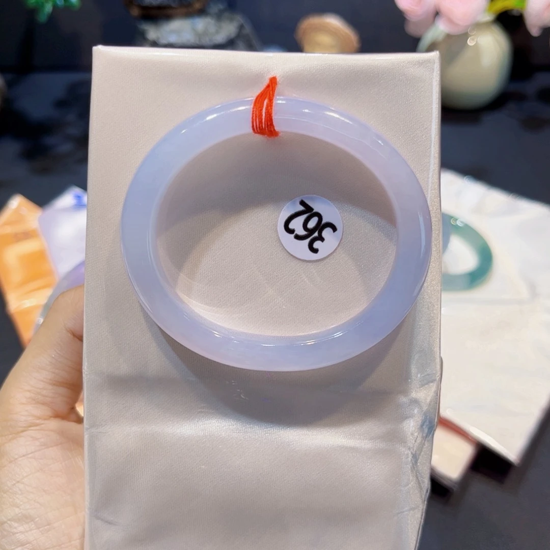 翡翠手镯未镶嵌53贵妃