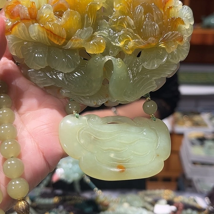 未镶嵌岫玉毛衣链