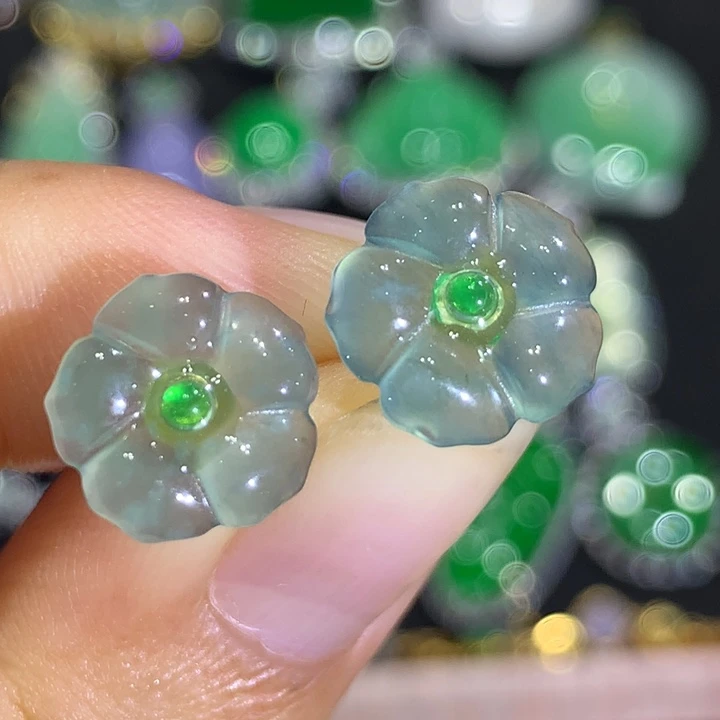 翡翠未镶嵌耳饰翡翠