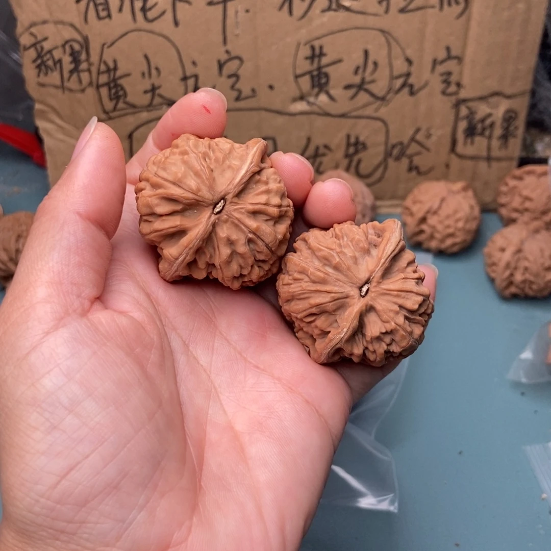 陳***i吊坠文玩核桃凤凰台31