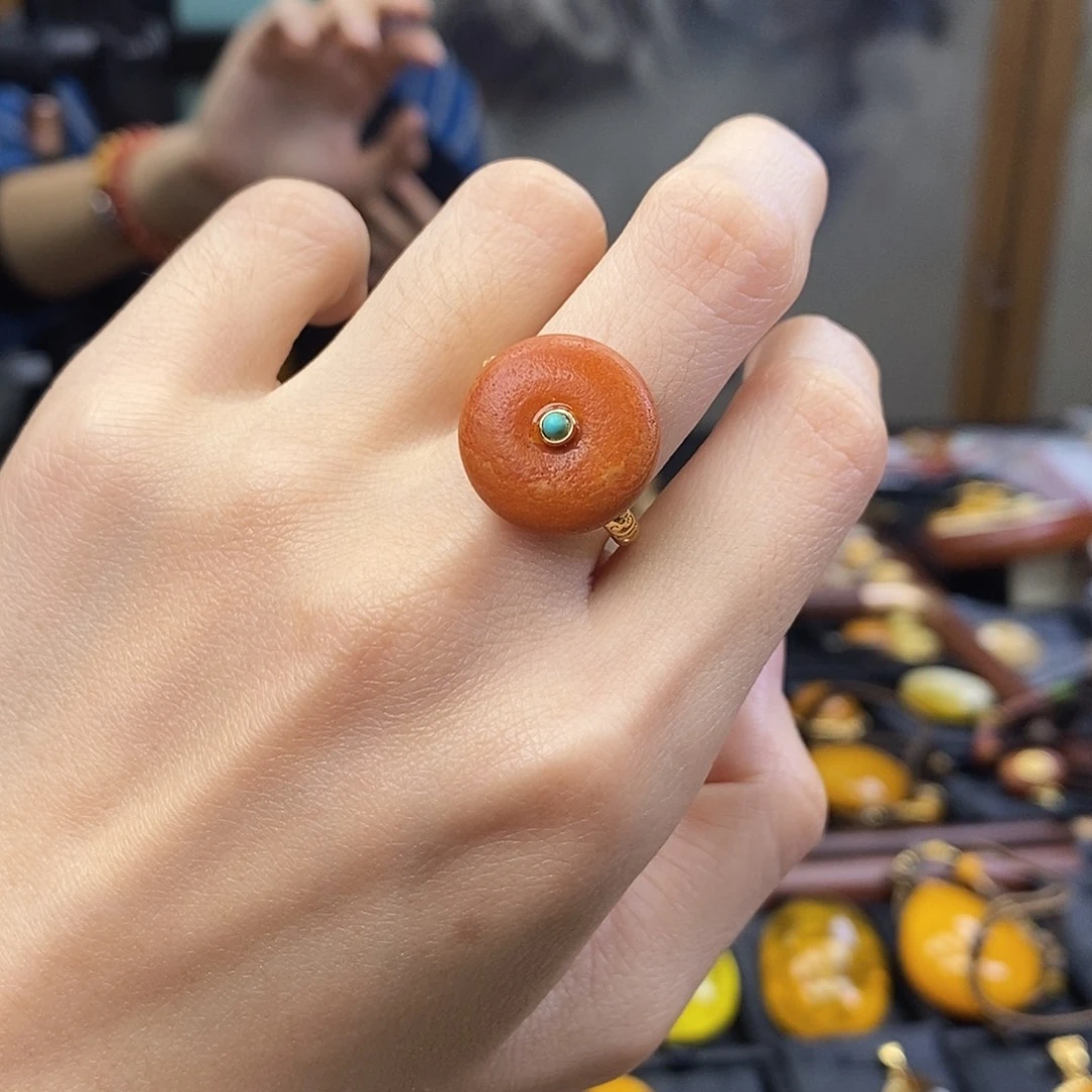 琥珀未镶嵌裸石成品