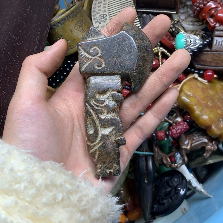 东***飞手工艺品琉璃堂客一下的小女孩真的