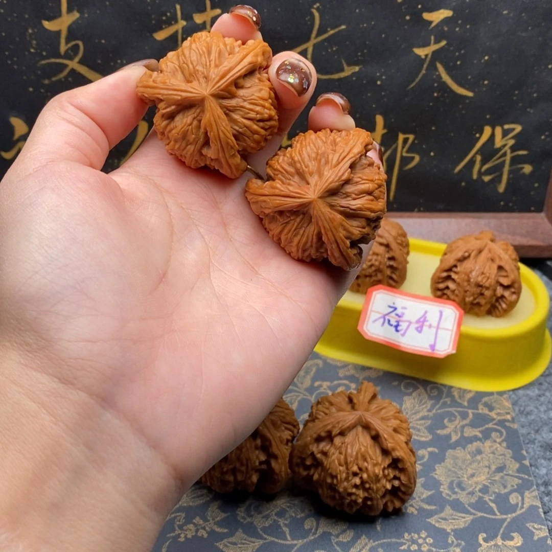 吊坠文玩核桃K*白狮子