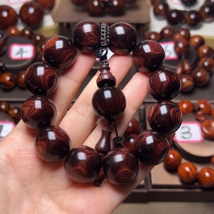 鸭***声黄花梨/降香黄檀2.0紫油梨对眼鬼脸