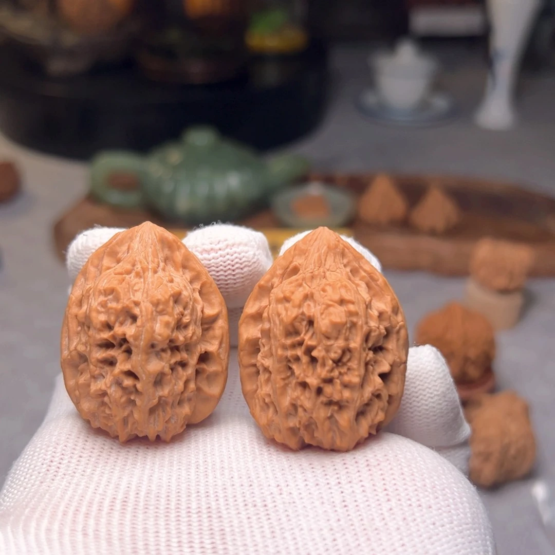 文玩核桃吊坠我**i野生玉柱1792