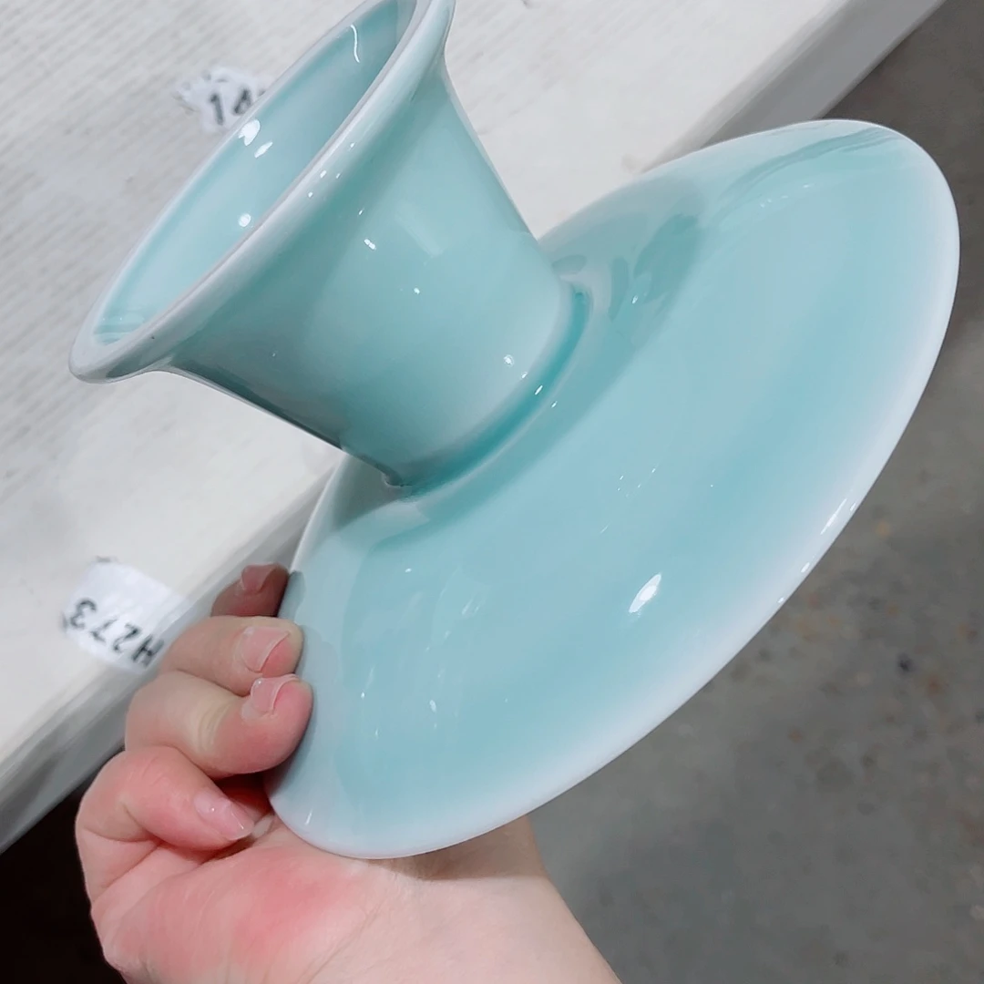 青瓷哈哈哈哈哈哈哈哈哈哈
