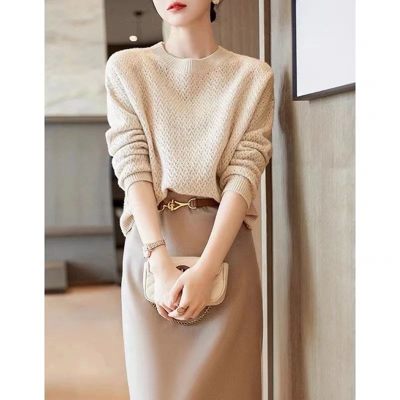 职业阿玛诗官2025秋冬季新款法式镂空毛衣针织打底衫宽松显瘦上衣