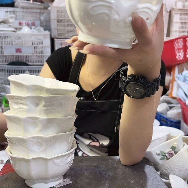 盘微瑕产品………四方米饭碗六个