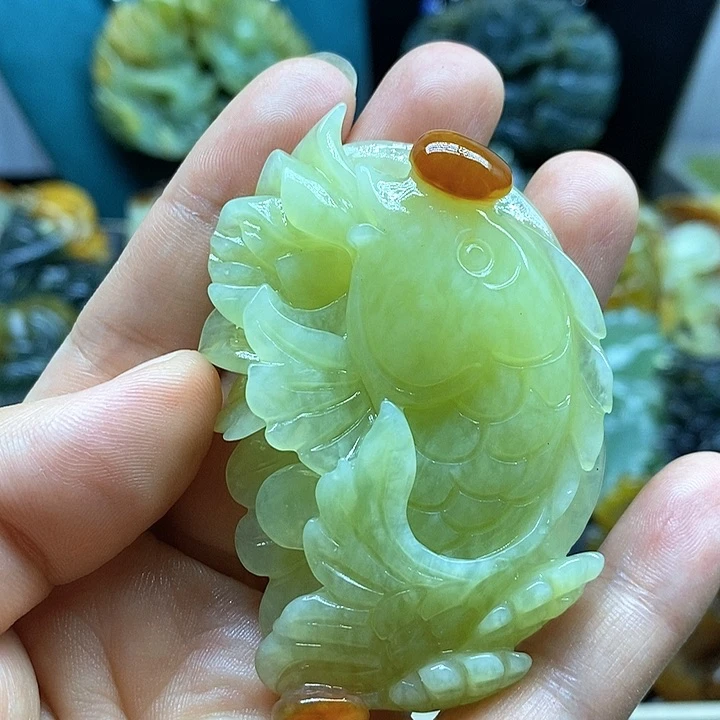 未镶嵌蛇纹石玉挂件