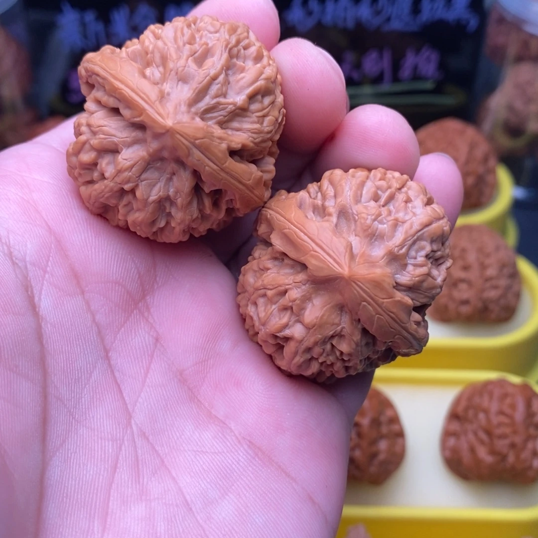 桃核吊坠核尊尺寸38