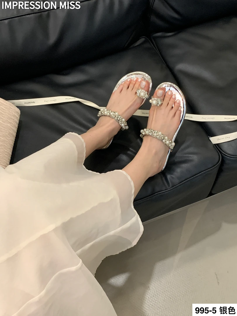 （995-5）时尚百搭一字凉拖鞋