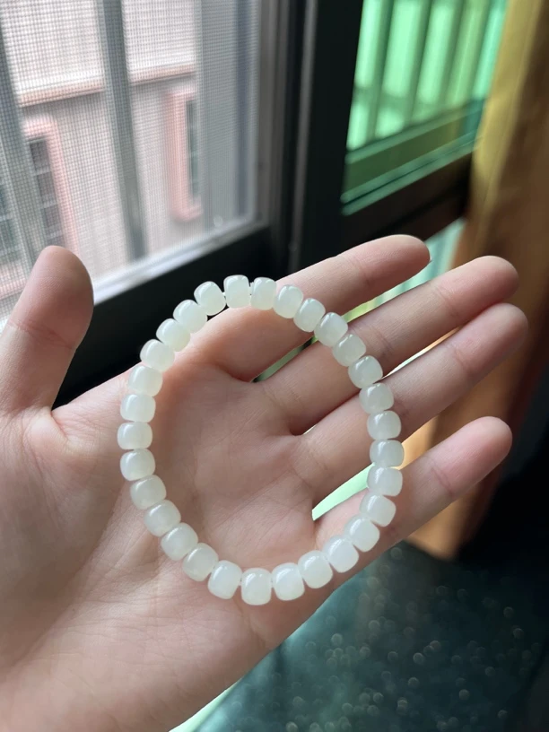 天然和田玉高品质冰晴白手串