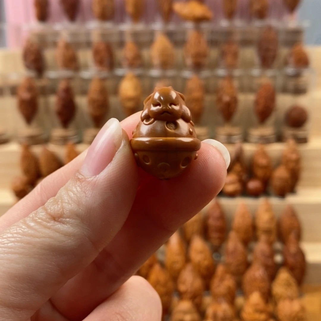 橄榄核手串/手链星球玉兔