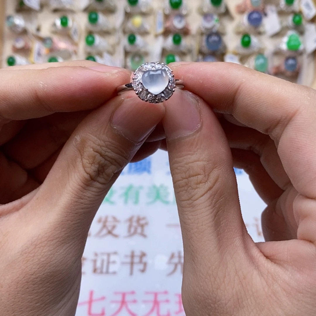 翡翠戒指银S925镶嵌天然缅甸翡翠a货
