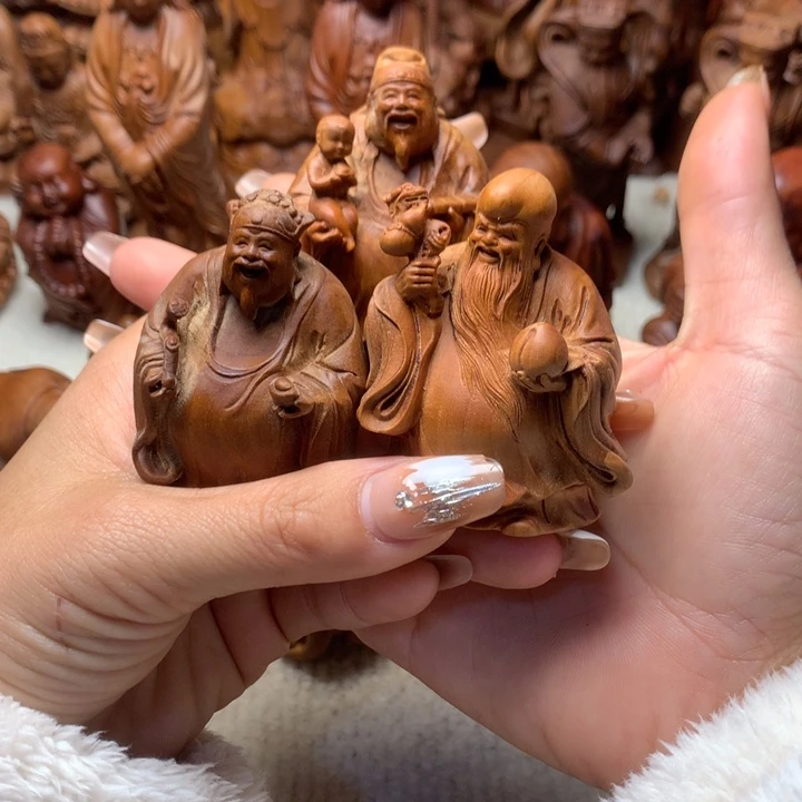 檀香木其他老山檀香手把件瑕疵