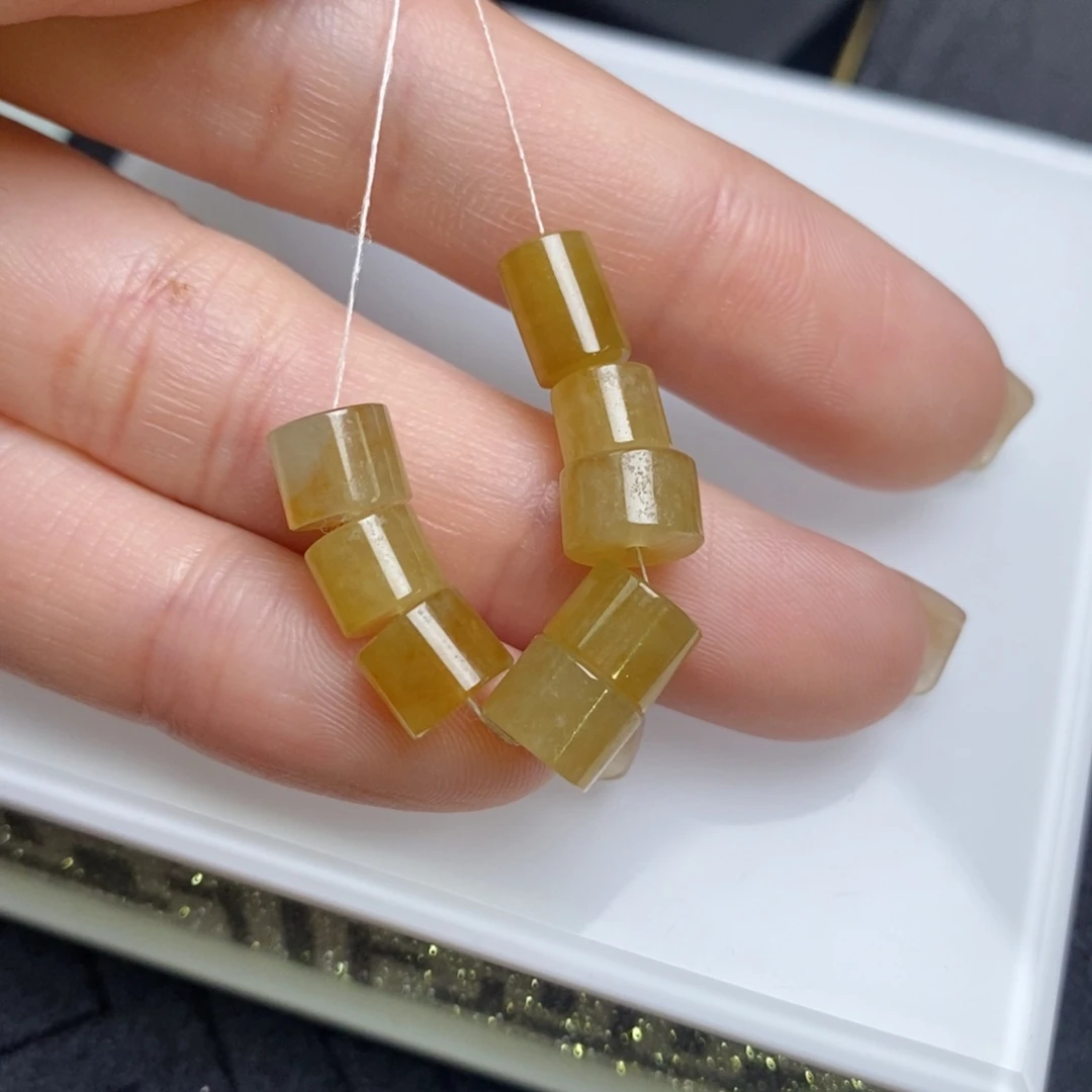 翡翠散珠冰黄翡小桶珠（可搭沉香、做耳饰）