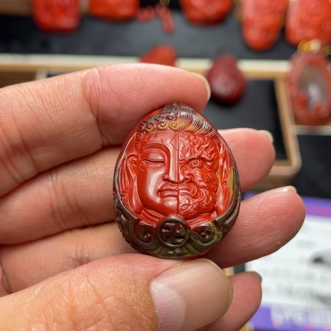 +***-南红玛瑙未镶嵌颈饰