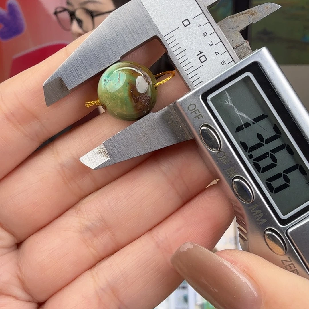 悠***呦绿松石未镶嵌珠宝奇石