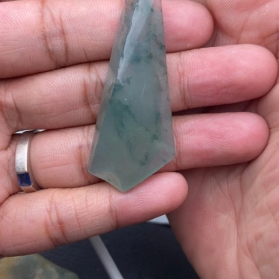 定制翡翠未镶嵌天然翡翠