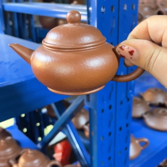 紫砂茶壶李*敏紫砂……………………